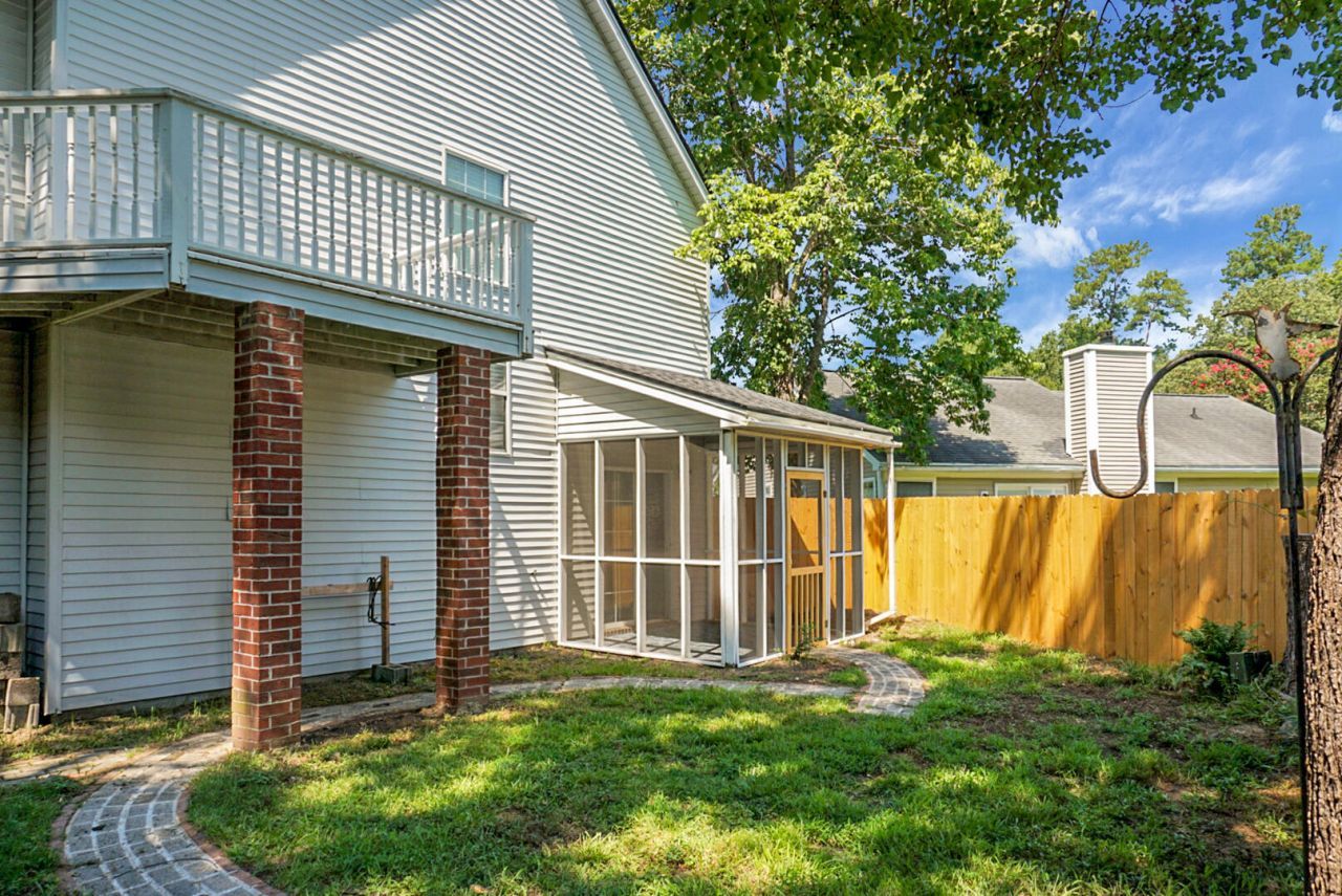 103 Stoneybrea Court Photo 42