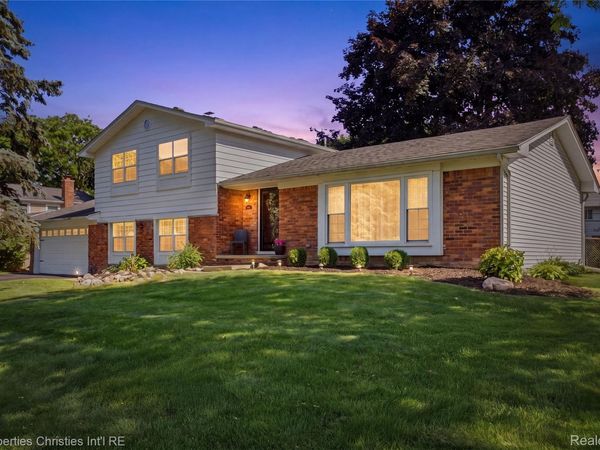 5569 Tadworth Place , West Bloomfield Township, Mi 48322