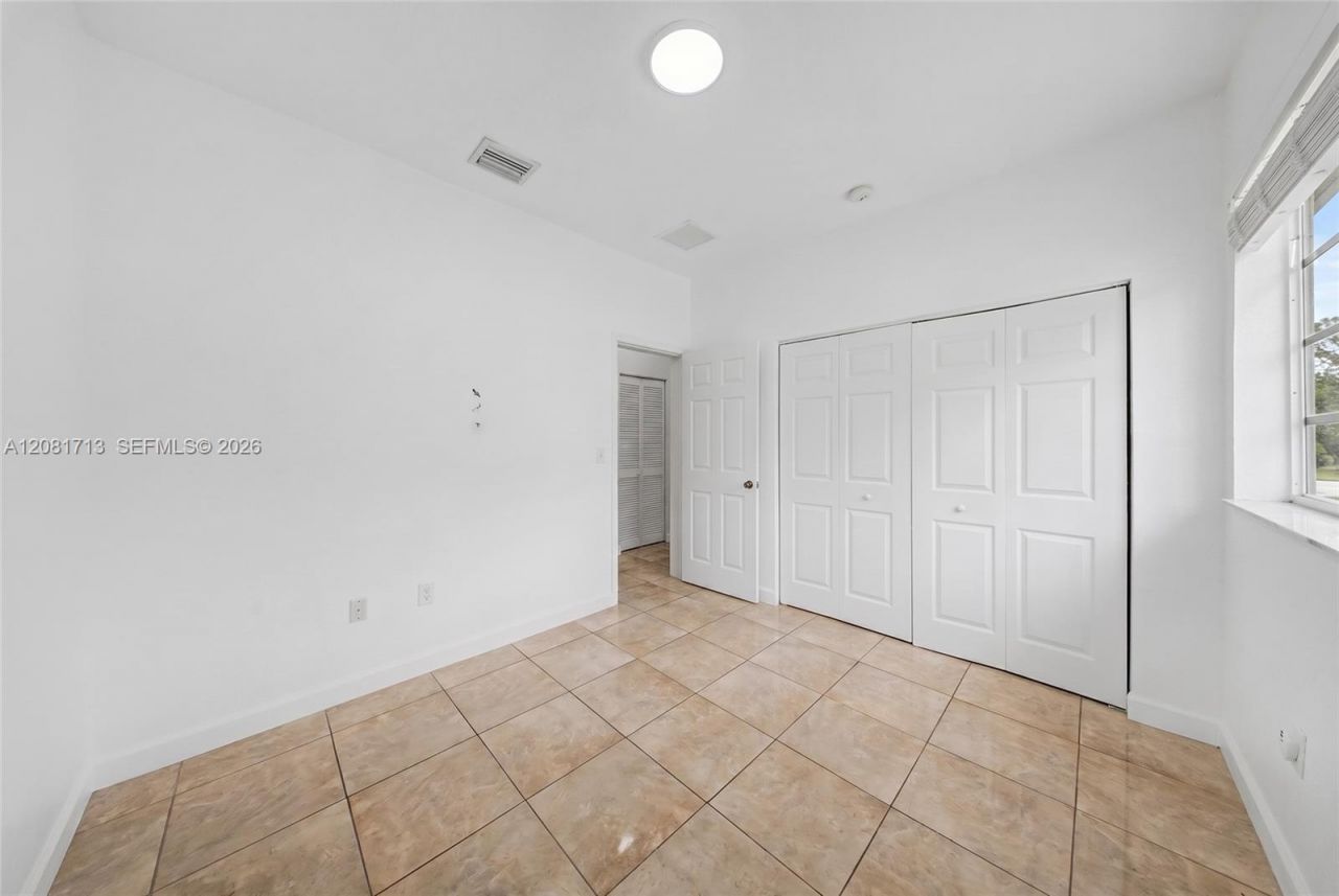 2630 NE 3rd Dr, Unit 202, Homestead, FL 33033 Photo