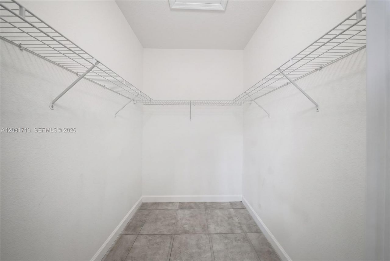 2630 NE 3rd Dr, Unit 202, Homestead, FL 33033 Photo
