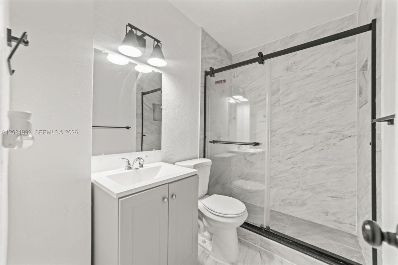 1710 NE 142nd St , Unit 1710, North Miami, FL 33181 Photo