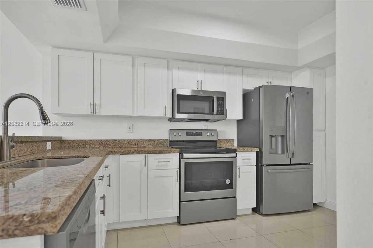 520 Brickell Key Dr , Unit A1007, Miami, FL 33131 Photo