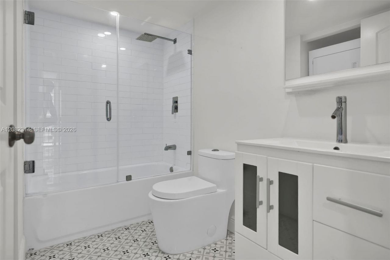 520 Brickell Key Dr , Unit A1007, Miami, FL 33131 Photo