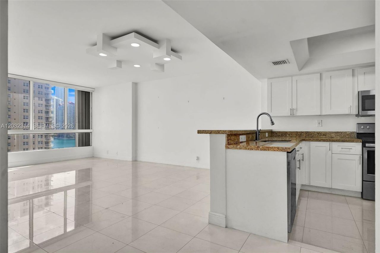 520 Brickell Key Dr , Unit A1007, Miami, FL 33131 Photo