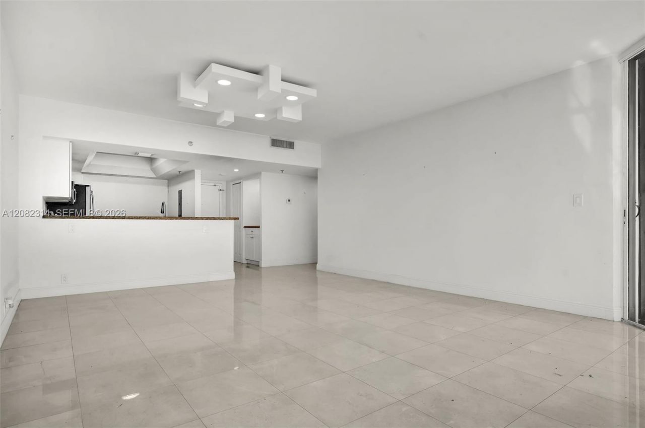 520 Brickell Key Dr , Unit A1007, Miami, FL 33131 Photo