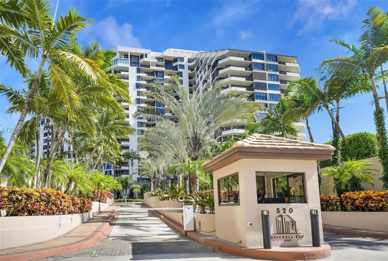 520 Brickell Key Dr , Unit A1007, Miami, FL 33131 Photo