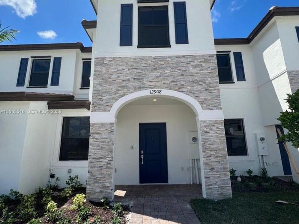12908 SW 233rd Ter , Homestead, FL 33032
