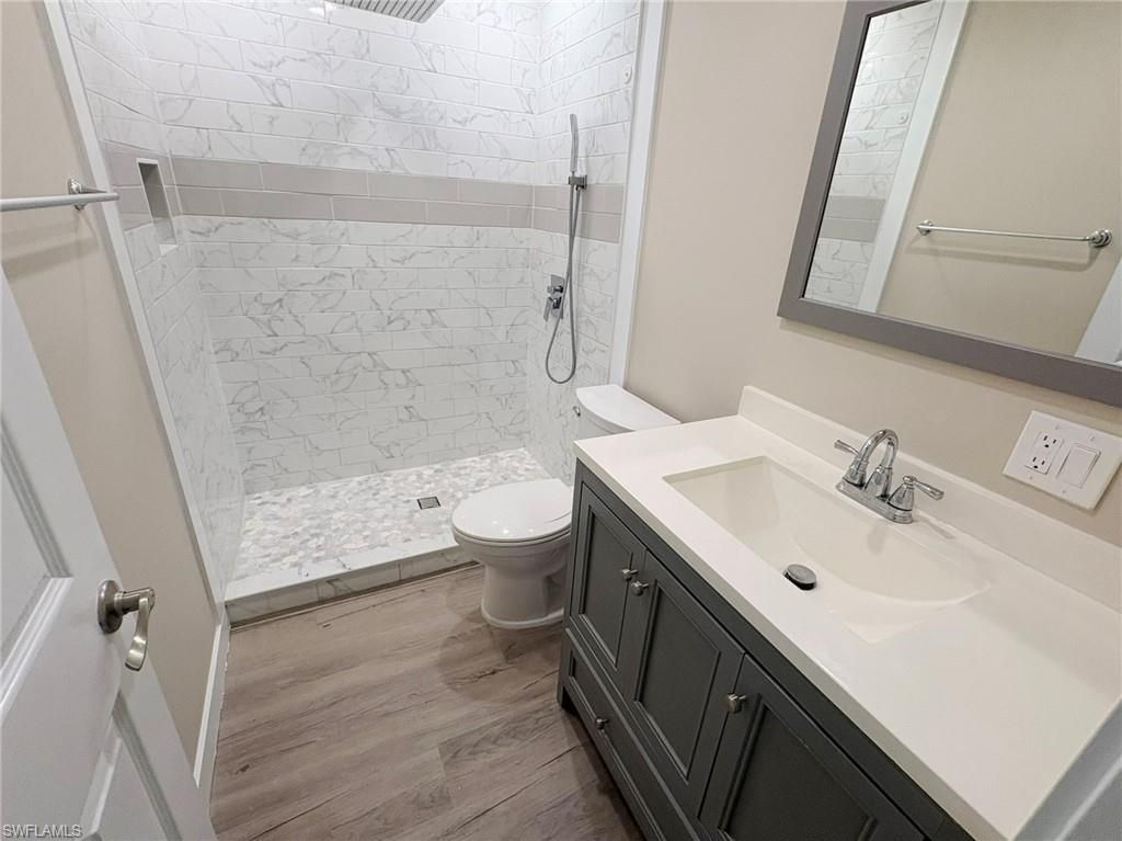11460 Caravel Cir , Unit 5002, Fort Myers, FL 33908 Photo
