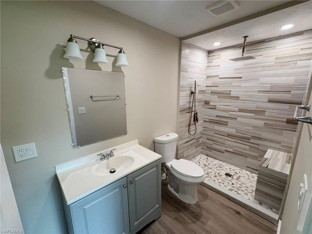 11460 Caravel Cir , Unit 5002, Fort Myers, FL 33908 Photo