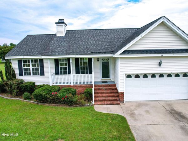 33 Red Cardinal Lane, Pinetops, NC 27864