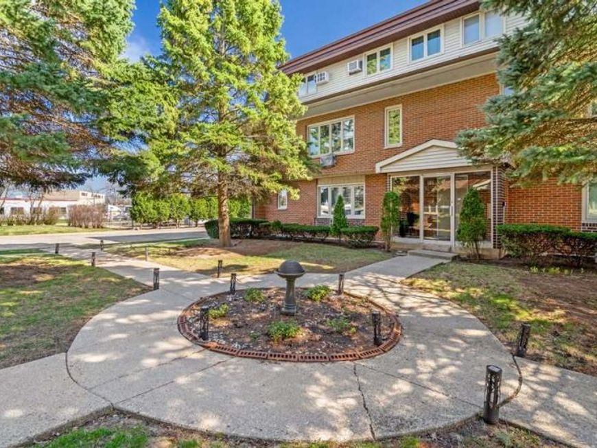 Main Photo