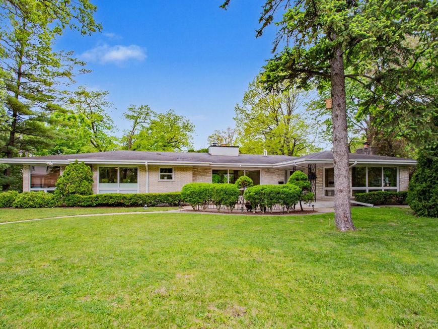 Main Photo
