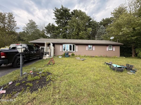 26 Terry Drive, Saratoga, NY 12803