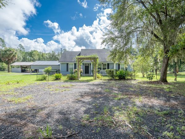 272785 NE MURRHEE Road , Hilliard, FL 32046