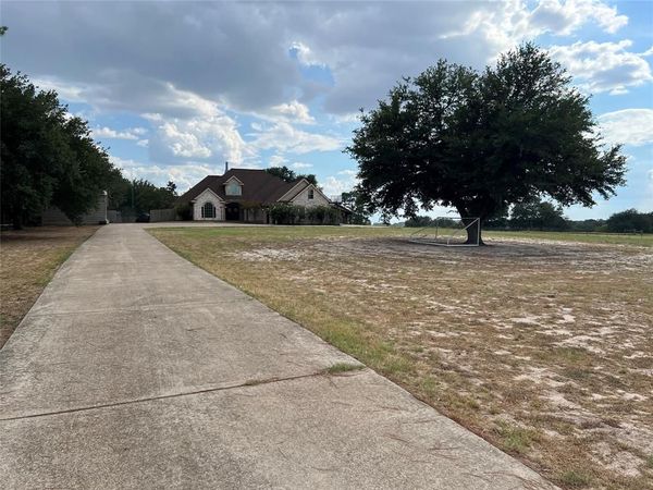 23211 Fm 1995, Lindale, TX 75771
