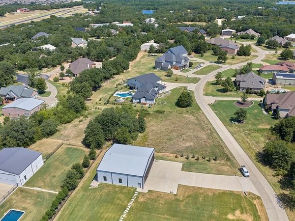 158 Hidden Valley Airpark , Shady Shores, TX 76028
