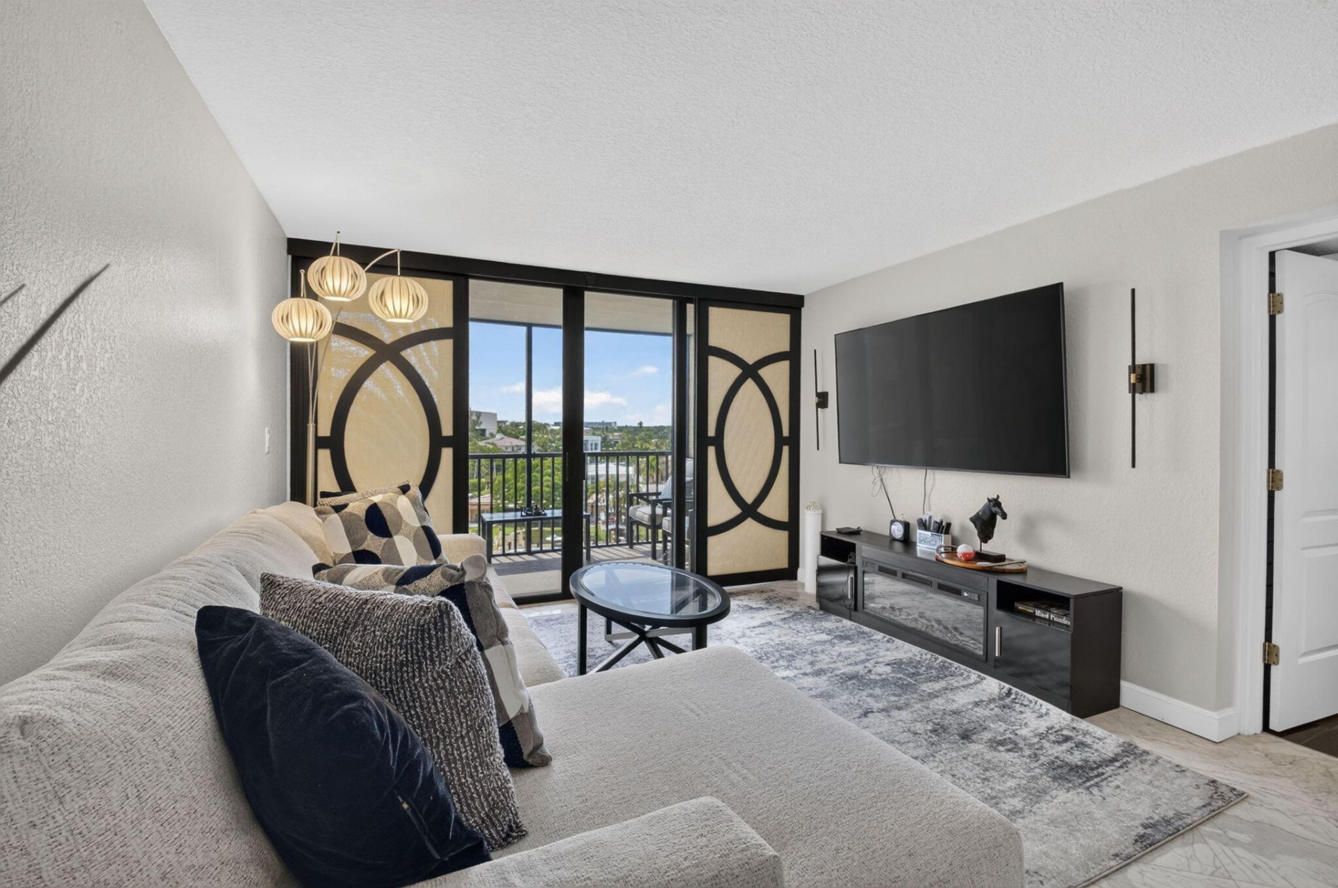 13 Royal Palm Way, Unit 5050, Boca Raton, FL 33432 Photo