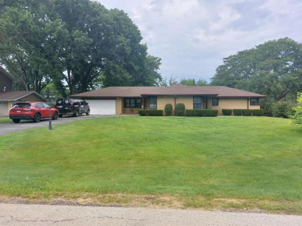 406 W Marion Street W, Prospect Heights, IL 60070