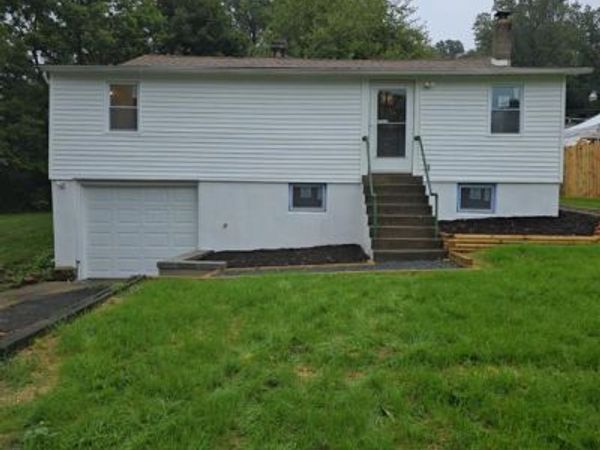 4 ELM, LEBANON, PA 17046