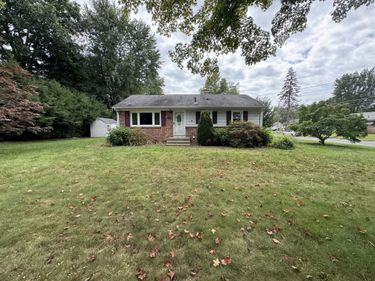 115 Burns Ave, Springfield, MA 01119