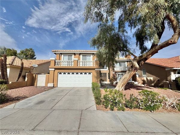 8240 Tivoli Cove Drive , Las Vegas, NV 89128