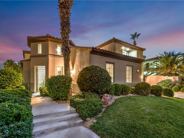 2571 Red Springs Drive, Las Vegas, NV 89135