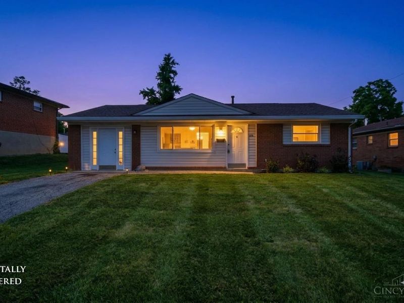 766 Hargrove Way, Forest Park, OH 45240 Photo 1