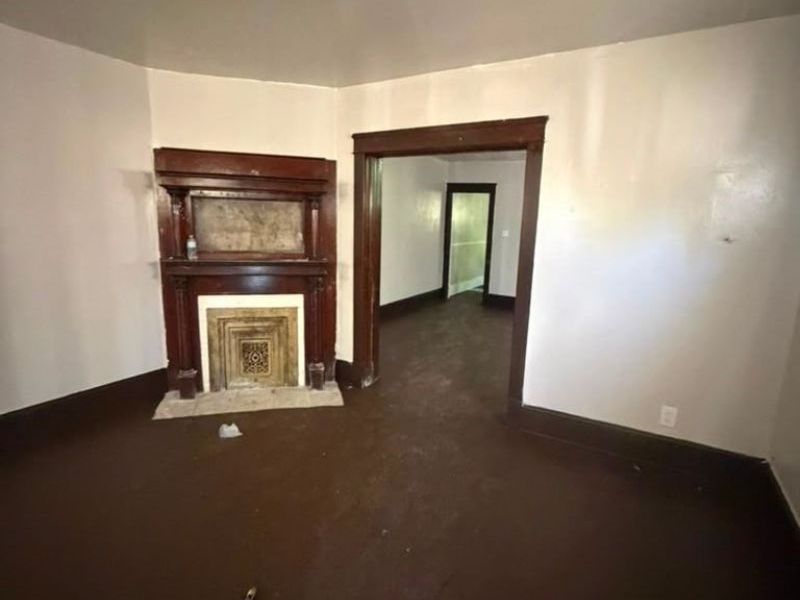 10524 Helena Avenue, Cleveland, OH 44108 Photo 12