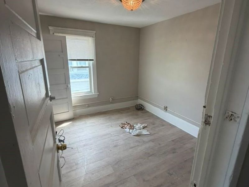 10524 Helena Avenue, Cleveland, OH 44108 Photo 7
