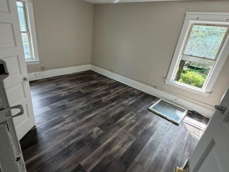 10524 Helena Avenue, Cleveland, OH 44108 Photo 9