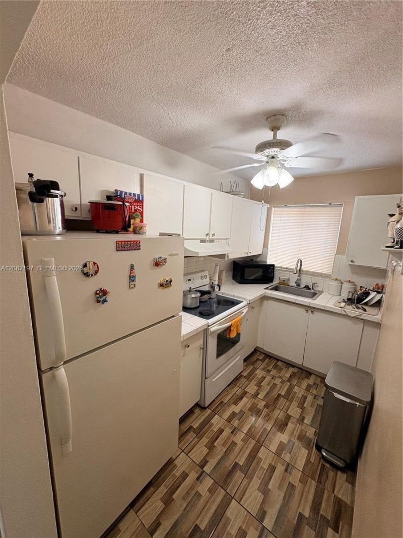 1125 SE 9th Ave , Unit 2, Hialeah, FL 33010 Photo