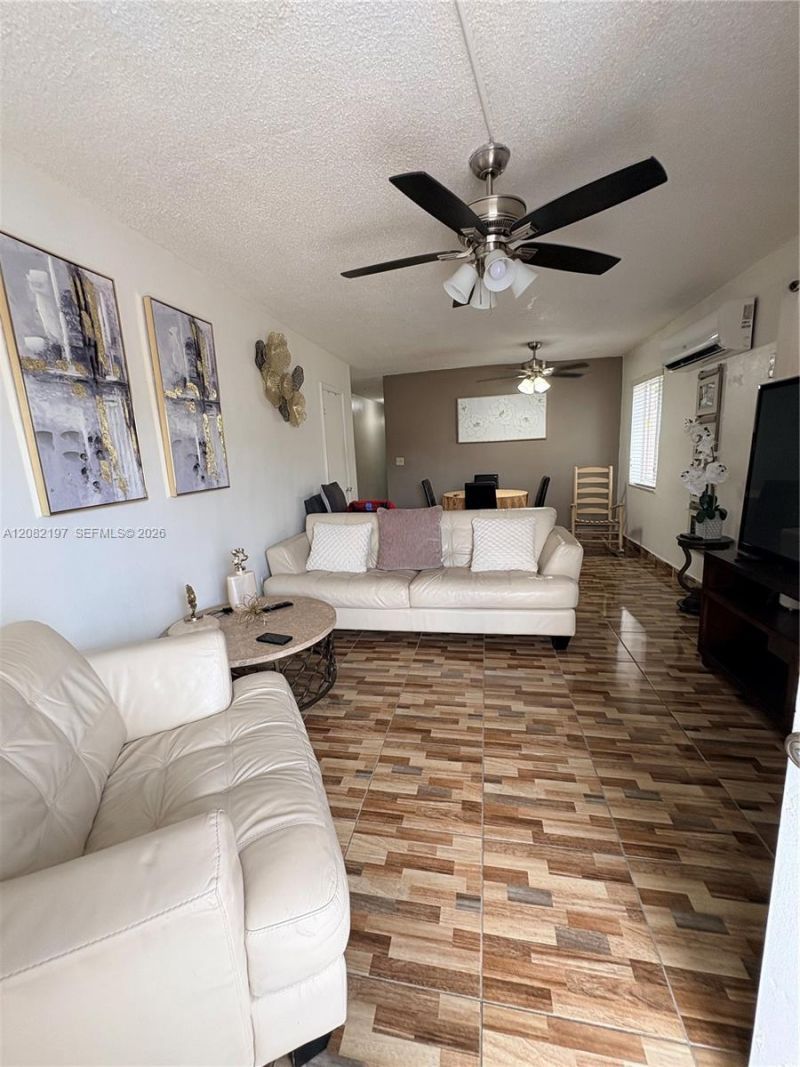 1125 SE 9th Ave , Unit 2, Hialeah, FL 33010 Photo