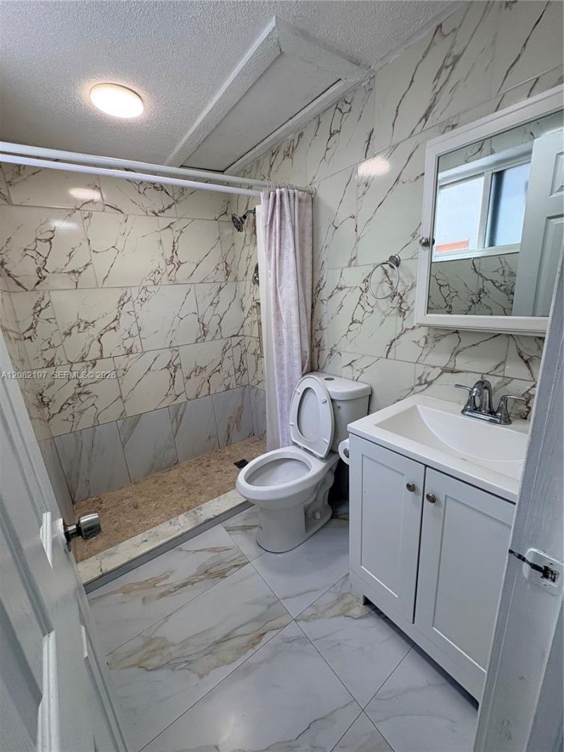 1125 SE 9th Ave , Unit 2, Hialeah, FL 33010 Photo