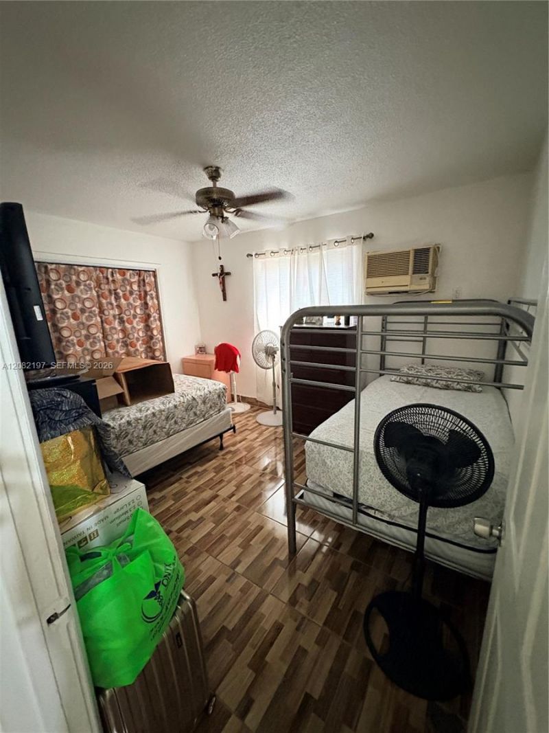 1125 SE 9th Ave , Unit 2, Hialeah, FL 33010 Photo
