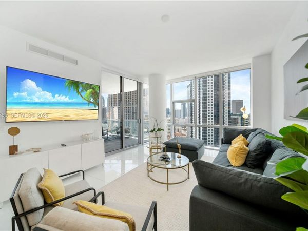 851 NE 1st Ave , Unit 2011, Miami, FL 33132