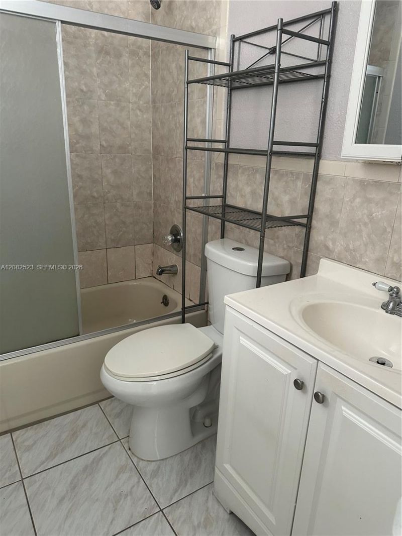 3903 SW 78th Ct , Unit 103, Miami, FL 33155 Photo