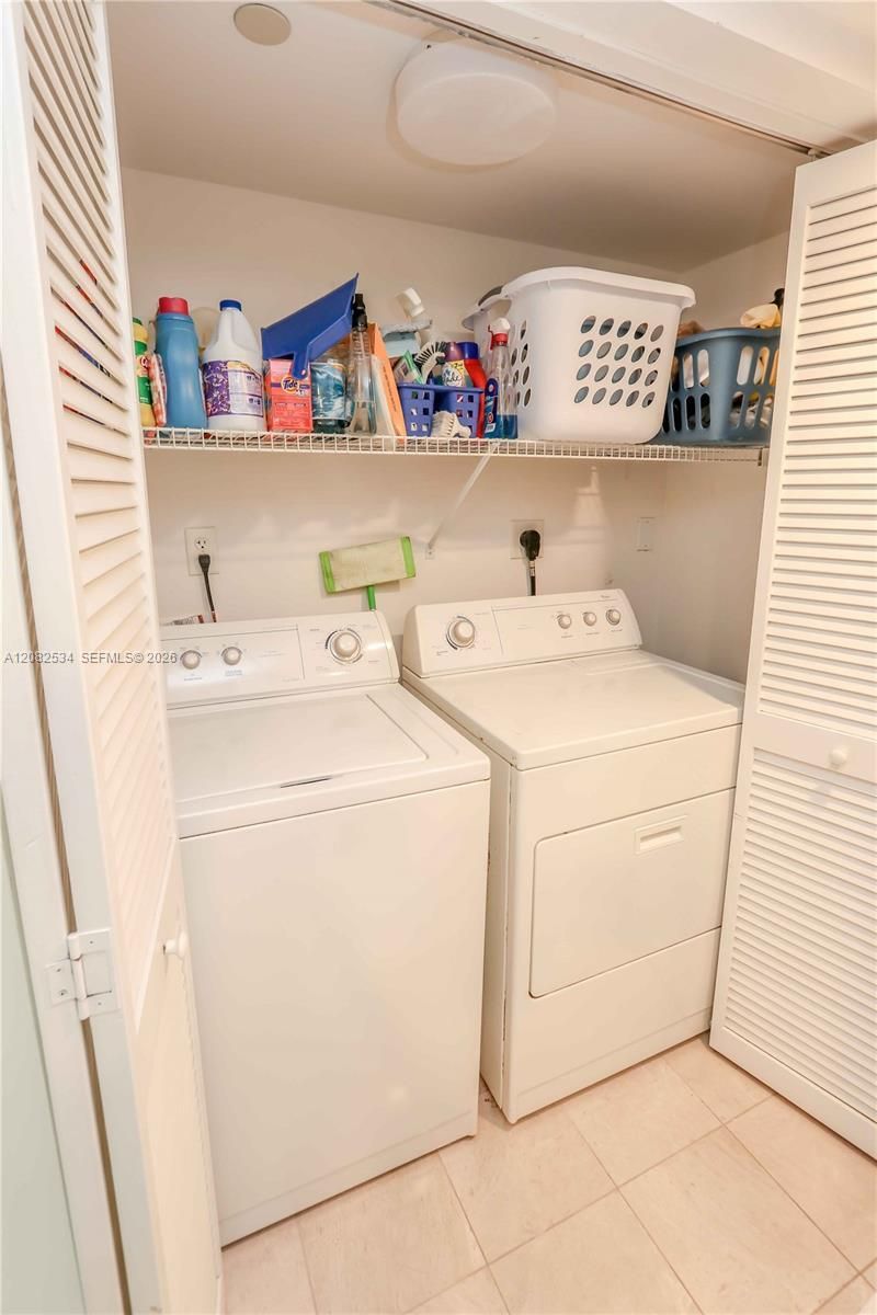 16500 Collins Ave , Unit 454, Sunny Isles Beach, FL 33160 Photo
