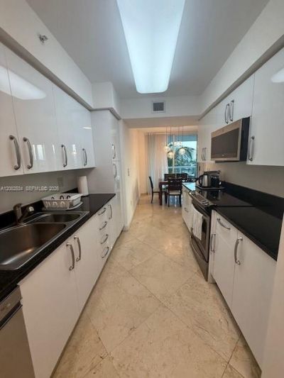 16500 Collins Ave , Unit 454, Sunny Isles Beach, FL 33160 Photo