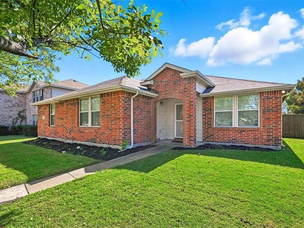 2932 Reata Drive, Wylie, TX 75098