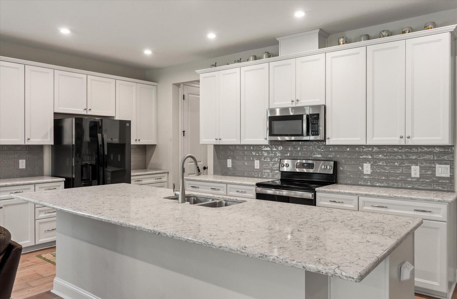 395 Seaside Trail Photo 7