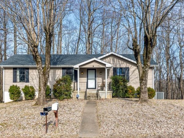 1015 Winding Ridge Rd, Goodlettsville, TN 37072