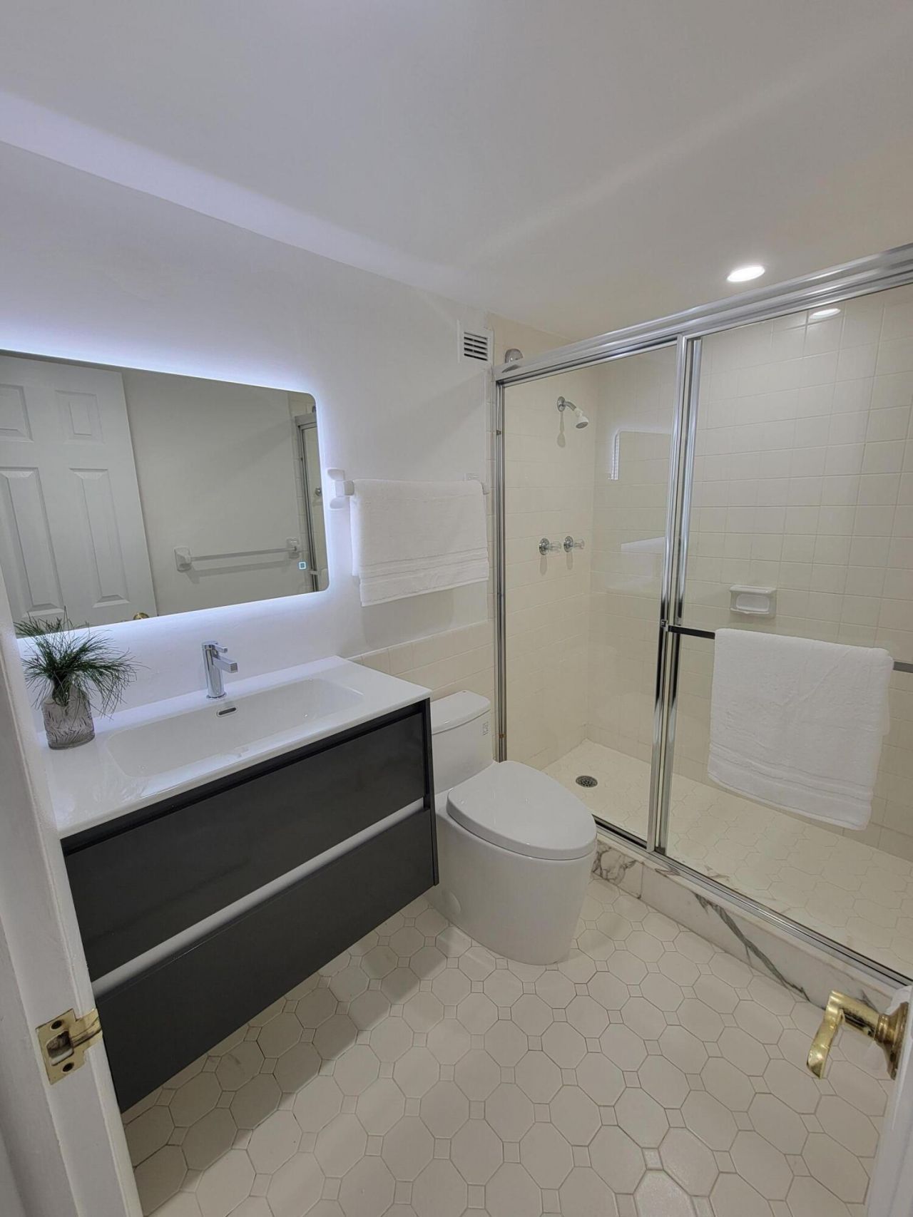 328 N Ocean Boulevard, Unit 607, Pompano Beach, FL 33062 Photo