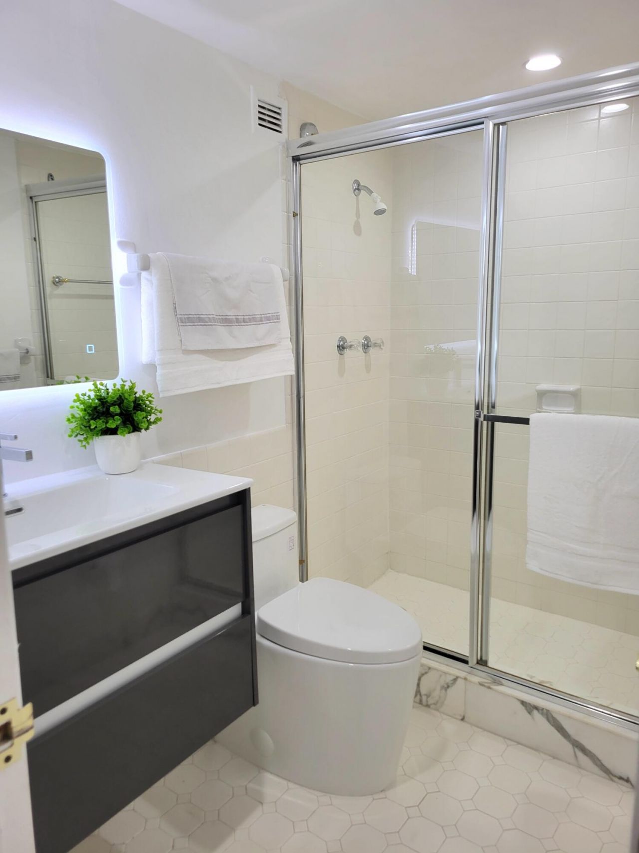 328 N Ocean Boulevard, Unit 607, Pompano Beach, FL 33062 Photo