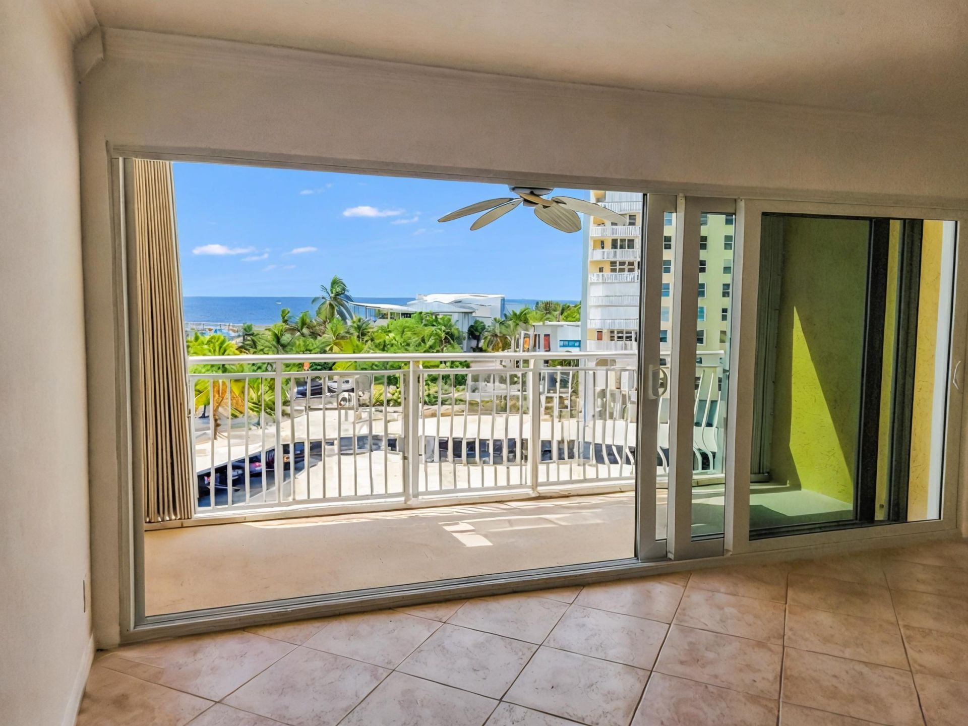 328 N Ocean Boulevard, Unit 607, Pompano Beach, FL 33062 Photo