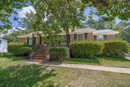 416 Green Springs Drive photo 4