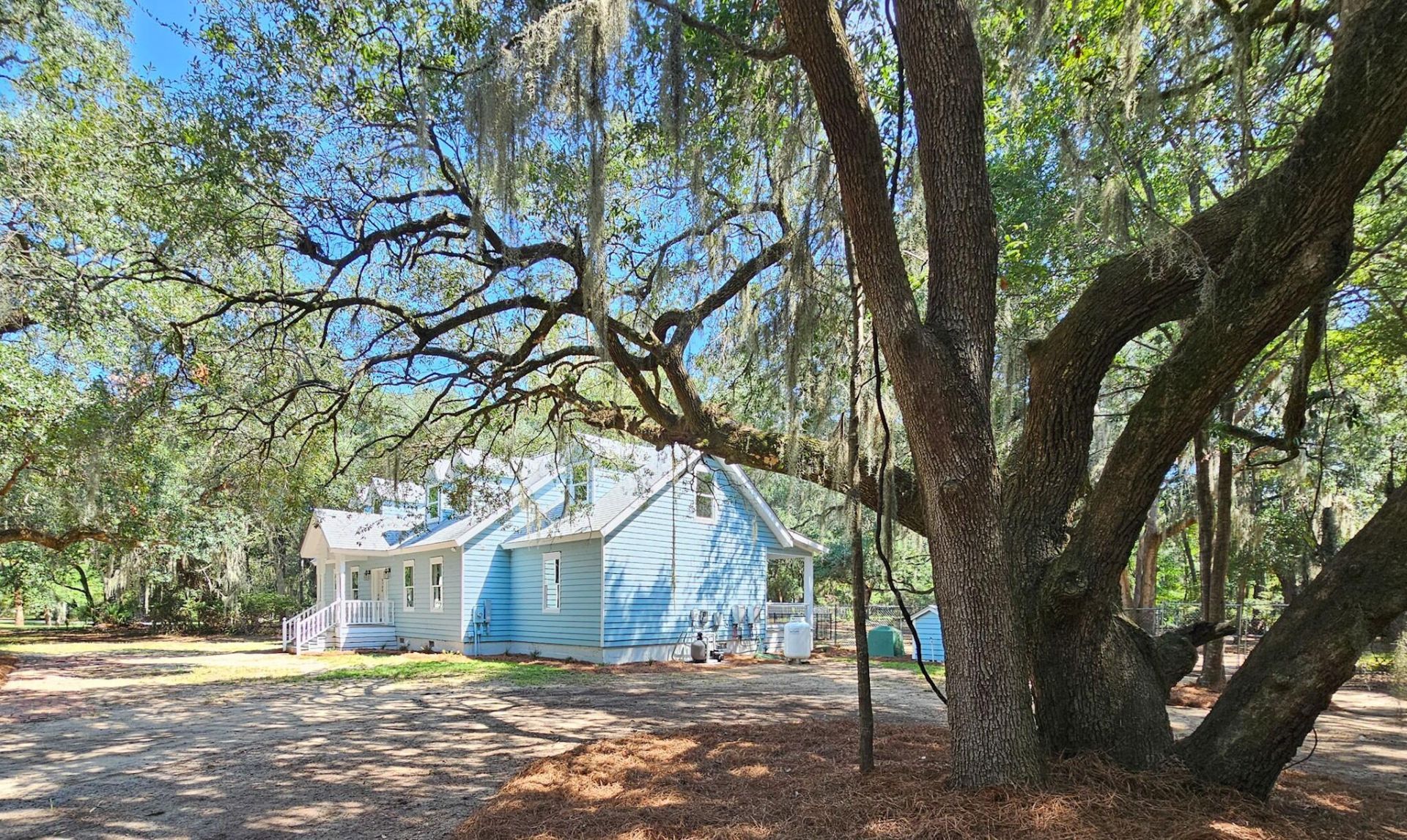8780 Palmetto Road Photo 5