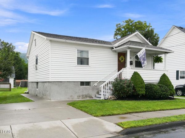 22 Old Sullivan Street, Swoyersville, PA 18704
