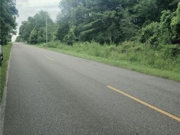 3 Two Mile Road , Irvington, AL 36544