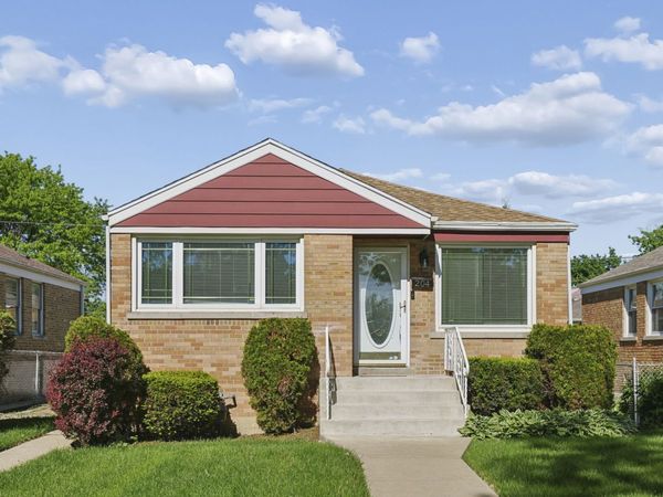 204 Bohland Avenue , Bellwood, IL 60104