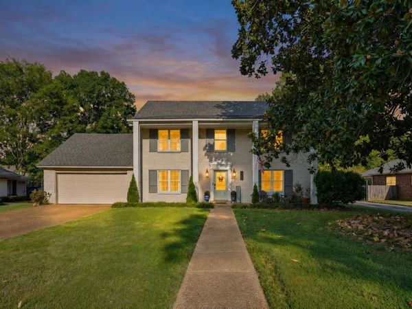 1876 BRIERBROOK RD, Germantown, TN 38138